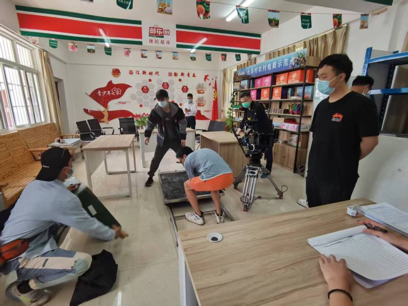 盘龙区广告片拍摄公司：极简主义践行者，少即是多的视觉哲学